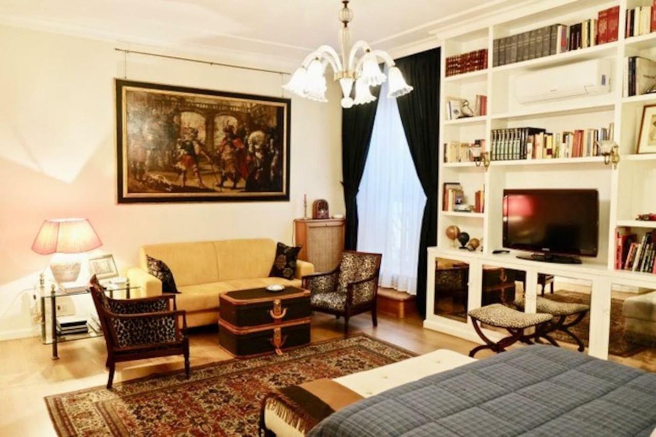 Suite Borghese 42 Rome Exterior photo